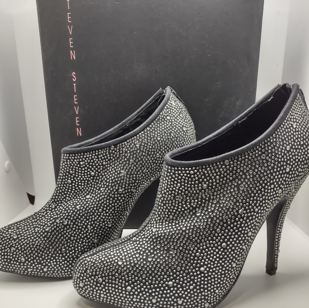 NIB Women's Steven by Steve Madden Glamstar Black Glitter Booties 9.5 huh